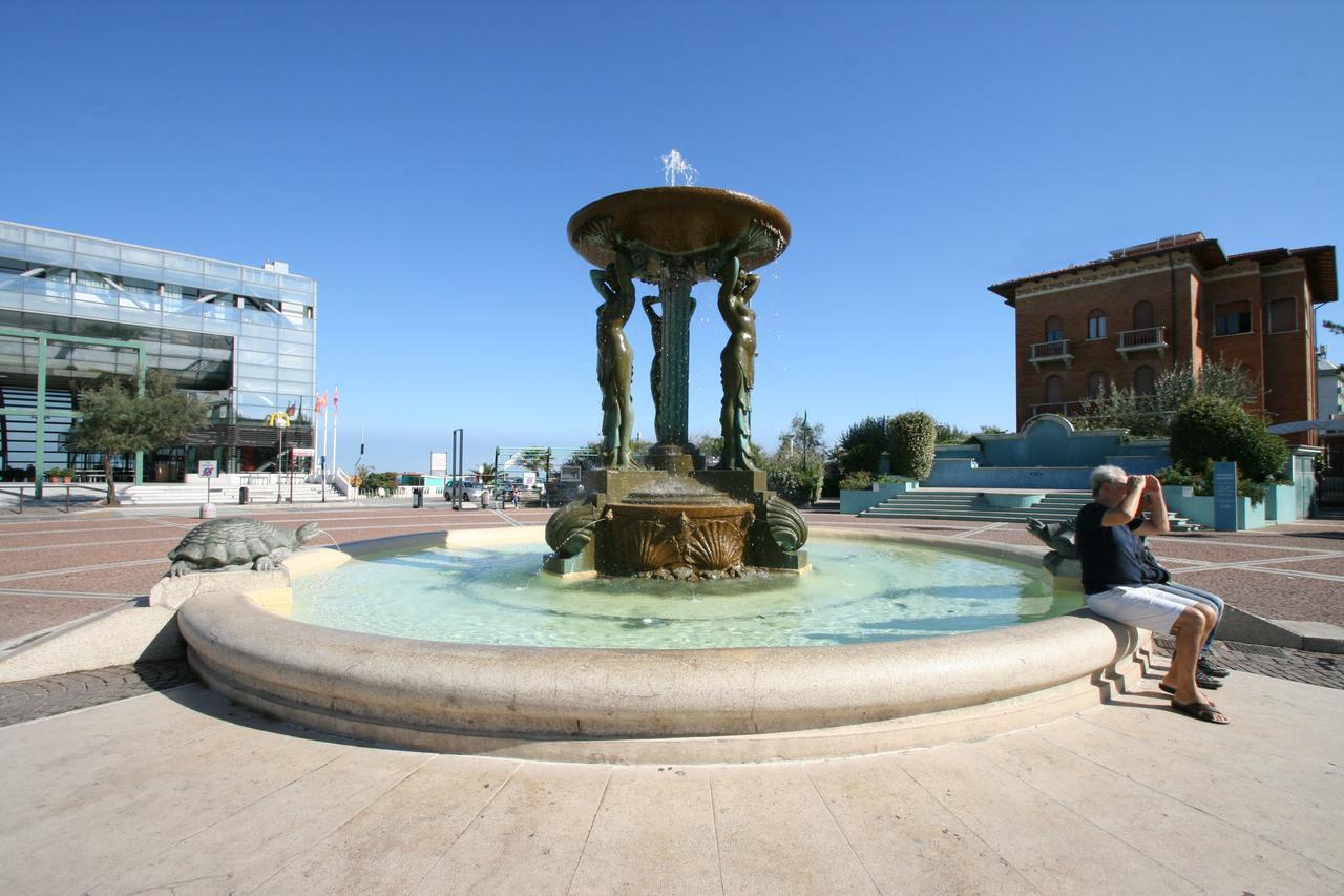 Hotel London Κατόλικα Εξωτερικό φωτογραφία