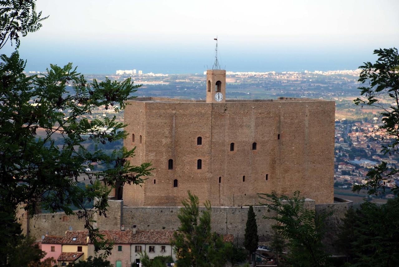 Hotel London Κατόλικα Εξωτερικό φωτογραφία
