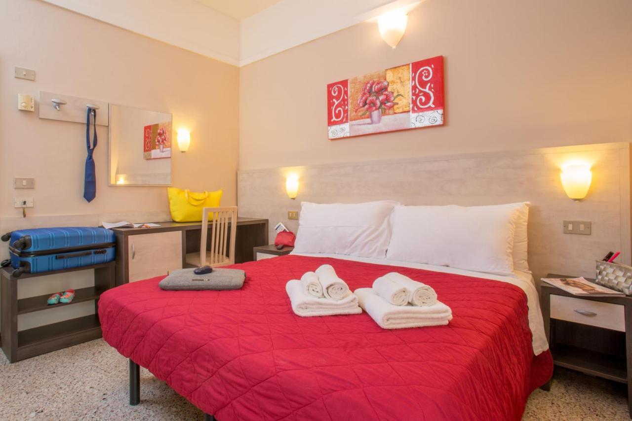 Hotel London Κατόλικα Εξωτερικό φωτογραφία